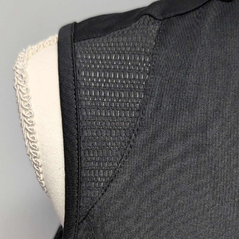 Tail Activewear Black Zip-Front Mock Collar Sleeveless Polo Size L - Picture 4 of 7